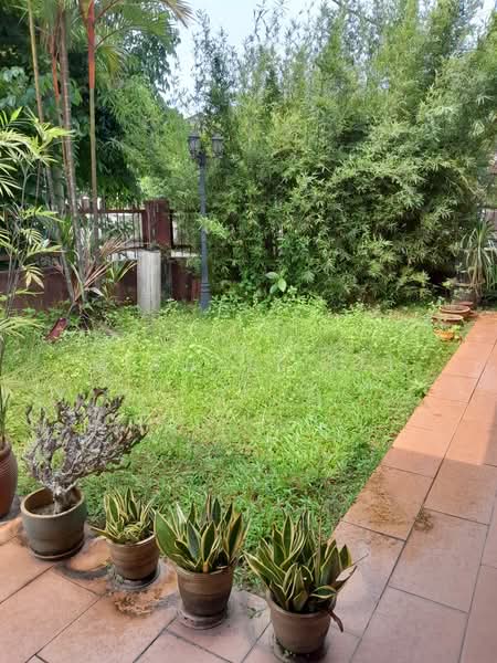 Rumah Teres 2 Tingkat untuk Dijual di BANDAR PUCHONG JAYA (Puchong) - Michael Kei - Garden - PropertyGuru.com.my