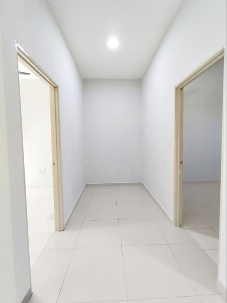 Rumah Teres untuk Dijual di Seremban (Negeri Sembilan) - Nurul Ain Mohd Razali - Corridor - PropertyGuru.com.my