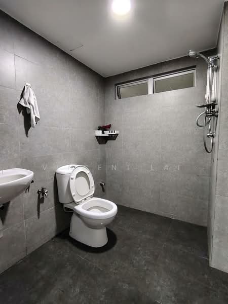 Pangsapuri untuk Disewa di Suria Kipark Damansara - Vincent Lai - Bathroom - PropertyGuru.com.my