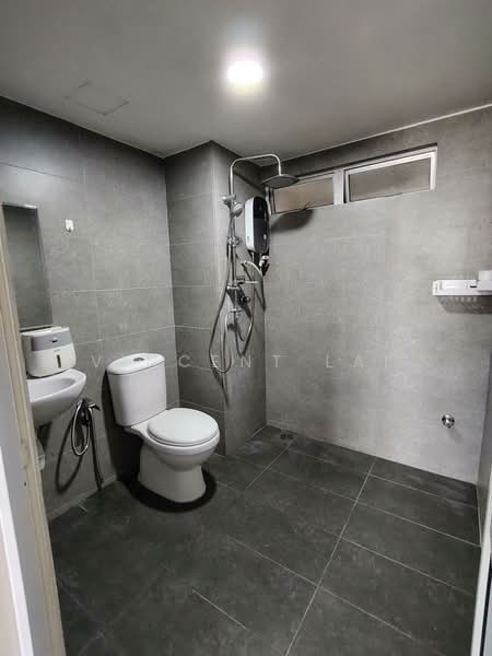 Pangsapuri untuk Disewa di Suria Kipark Damansara - Vincent Lai - Bathroom - PropertyGuru.com.my