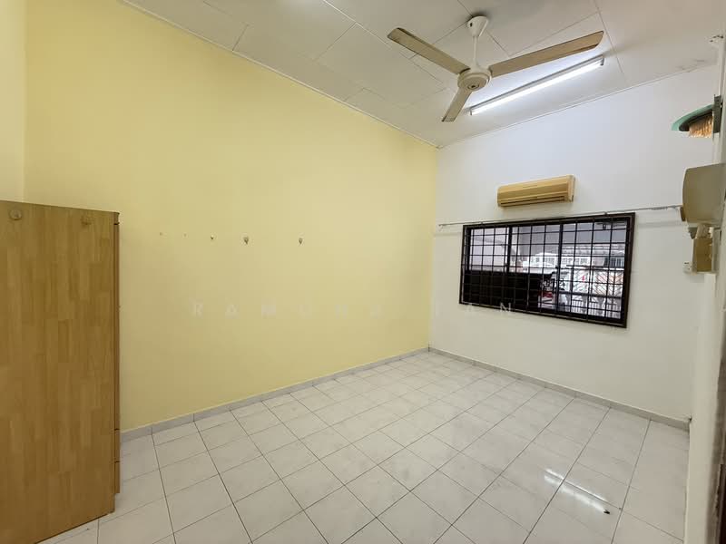 Rumah Teres 1 Tingkat untuk Dijual di Taman Bukit Beruang (Bukit Baru) - Ramona Tan - Interior - PropertyGuru.com.my