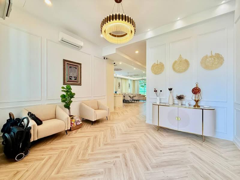Rumah Berkembar untuk Dijual di Seremban (Negeri Sembilan) - Nurul Ain Mohd Razali - Entrance - PropertyGuru.com.my