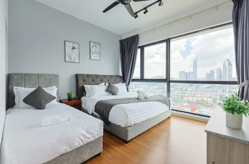 Condominium for Sale at Sanderling Lakefront - Carson Wang - Bedroom - PropertyGuru.com.my