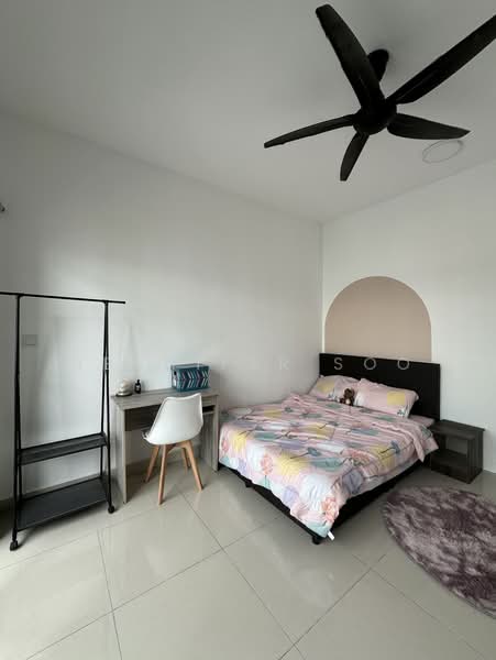 Kondominium untuk Disewa di The Herz - Jennifer Soo - Bedroom - PropertyGuru.com.my