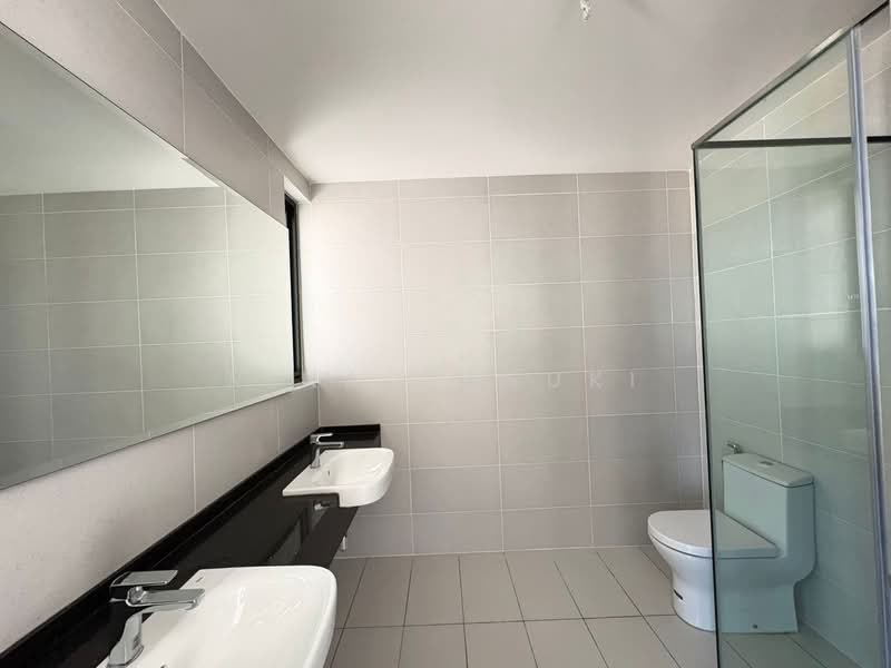 Rumah Teres 3 Tingkat untuk Dijual di Taman Melawati (Ulu Kelang) - Rina Dasuki - Bathroom - PropertyGuru.com.my