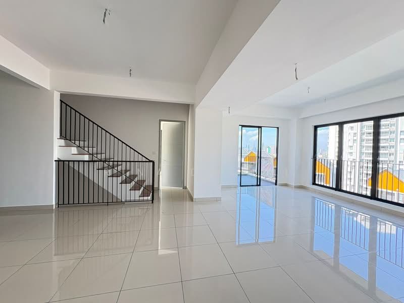 Rumah Teres 3 Tingkat untuk Dijual di Taman Melawati (Ulu Kelang) - Rina Dasuki - Living Room - PropertyGuru.com.my
