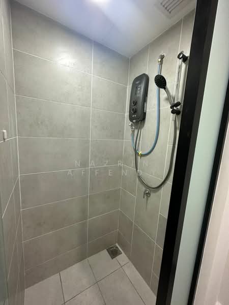 Kondominium untuk Disewa di Subang Bestari - Nazrin Affendy - Bathroom - PropertyGuru.com.my