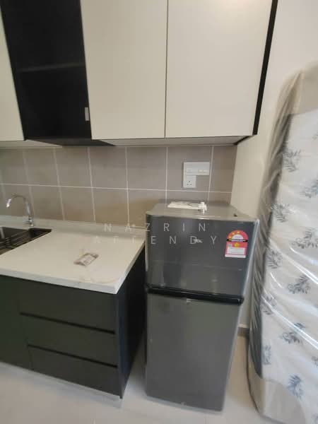 Service Residence for Rent at Kampung Melayu Subang - Nazrin Affendy - Kitchen - PropertyGuru.com.my