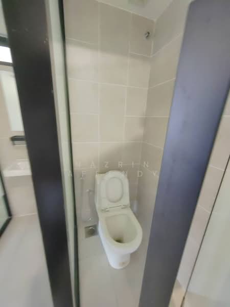 Service Residence for Rent at Kampung Melayu Subang - Nazrin Affendy - Bathroom - PropertyGuru.com.my