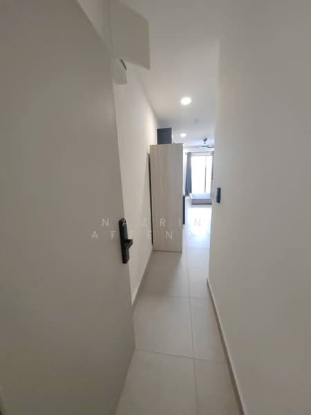 Service Residence for Rent at Kampung Melayu Subang - Nazrin Affendy - Corridor - PropertyGuru.com.my