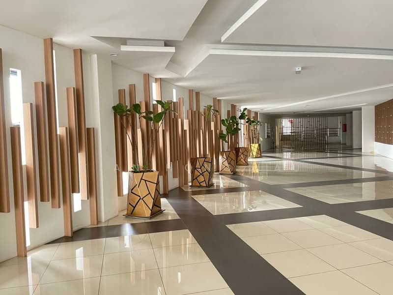 Service Residence for Rent at Meritus Residensi - Kian Hong Lau - Corridor - PropertyGuru.com.my