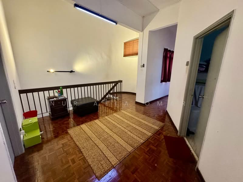 Rumah Teres 2 Tingkat untuk Dijual di Ampang Jaya (Ampang) - Nur Alia Omar - Corridor - PropertyGuru.com.my