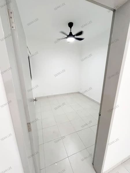 Service Residence for Rent at Flora Residency - Sean Lee - Third Bedroom - PropertyGuru.com.my