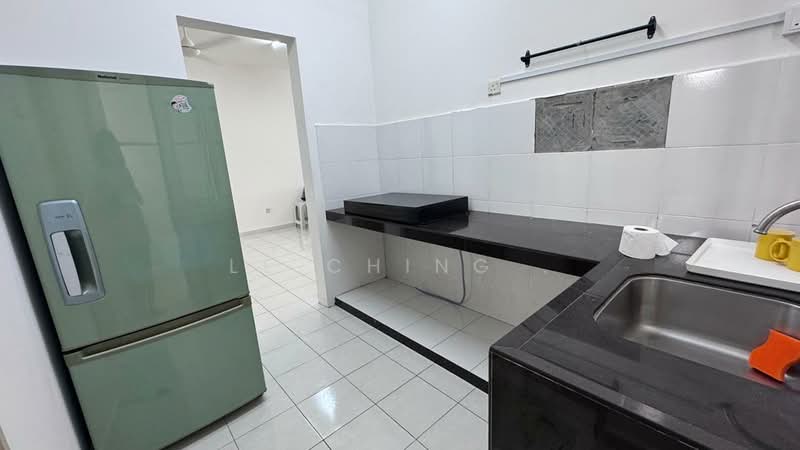 Apartment for Rent at Molek Ria - Le Ching . - Kitchen - PropertyGuru.com.my
