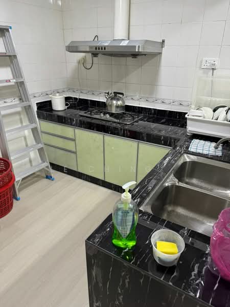 Apartment for Rent at Aster Court - Le Ching . - Kitchen - PropertyGuru.com.my