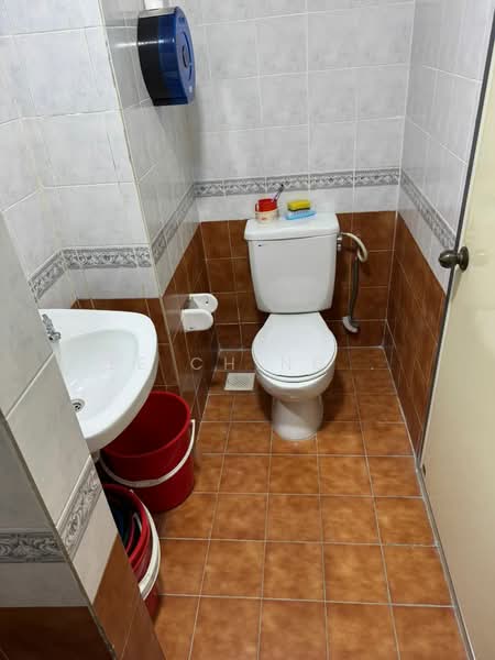 Apartment for Rent at Aster Court - Le Ching . - Bathroom - PropertyGuru.com.my