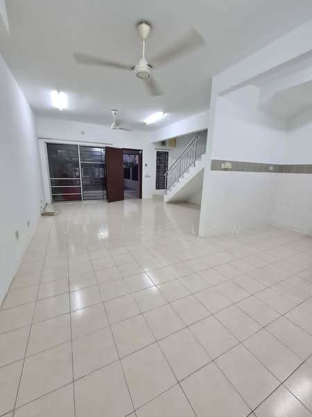 2-storey Terraced House for Sale in Setia Alam (Selangor) - Janice Low - Living Room - PropertyGuru.com.my