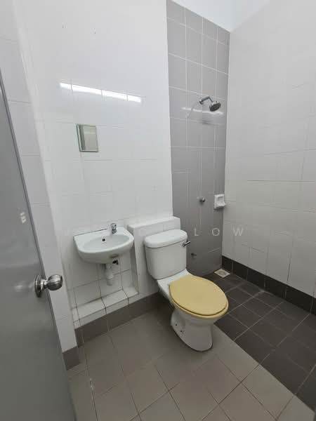 2-storey Terraced House for Sale in Setia Alam (Selangor) - Janice Low - Bathroom - PropertyGuru.com.my