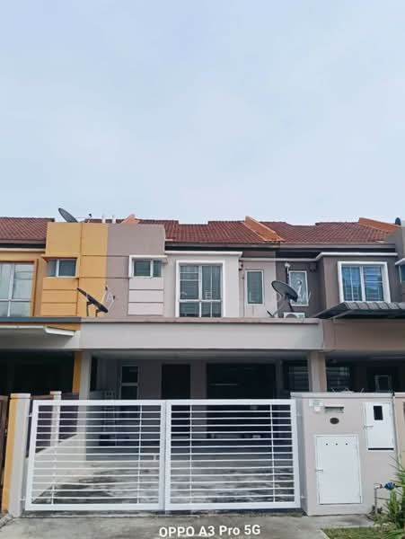 2-storey Terraced House for Sale in Setia Alam (Selangor) - Janice Low - Exterior - PropertyGuru.com.my