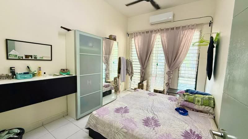 1-storey Terraced House for Sale in Dengkil (Selangor) - HjLim . - Bedroom - PropertyGuru.com.my