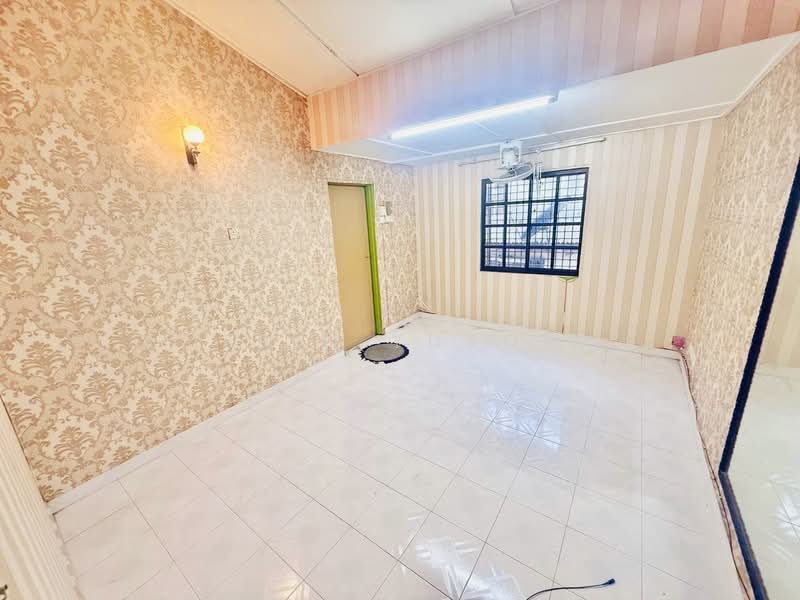 Rumah Teres untuk Disewa di Taman Kajang Baru (Kajang) - Erin Yusof - Interior - PropertyGuru.com.my