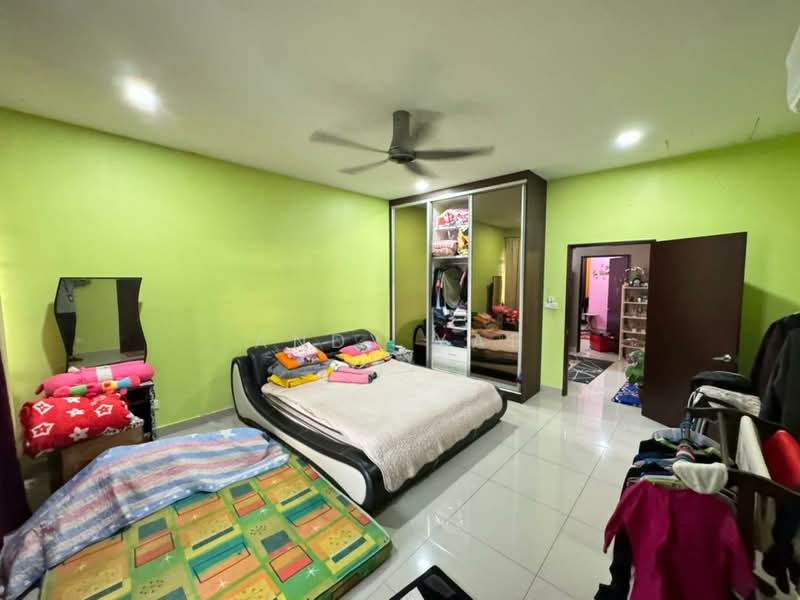 2-storey Terraced House for Sale in Rawang (Selangor) - Andy Yap - Bedroom - PropertyGuru.com.my