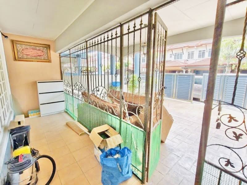 For Rent - Taman Tropika