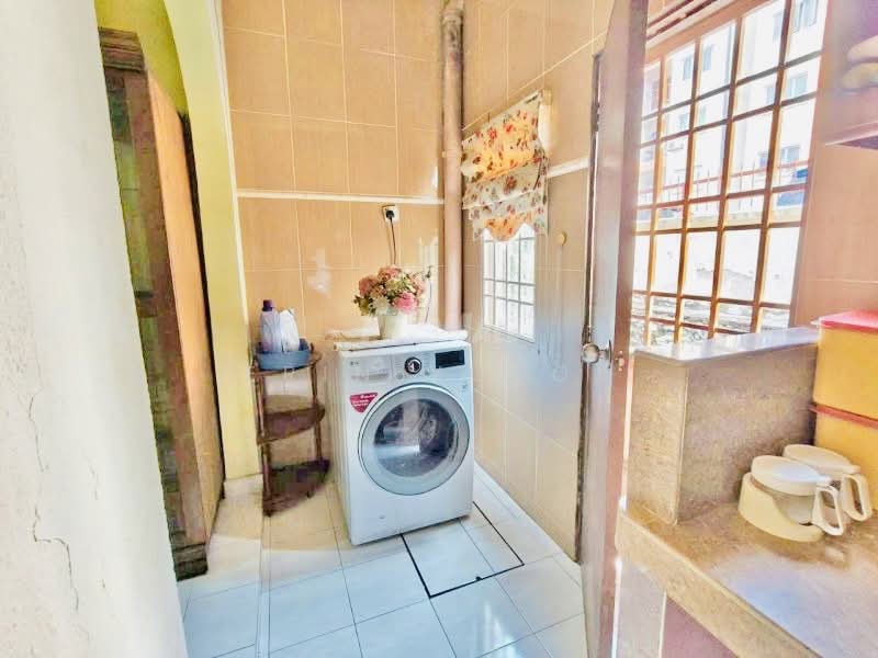 For Rent - Taman Tropika