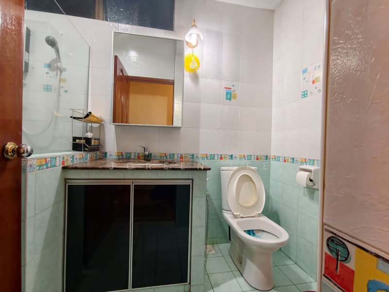 Rumah Berkembar untuk Dijual di Kampung Nong Chik (Johor Bahru) - Joreen Lee - PropertyGuru.com.my