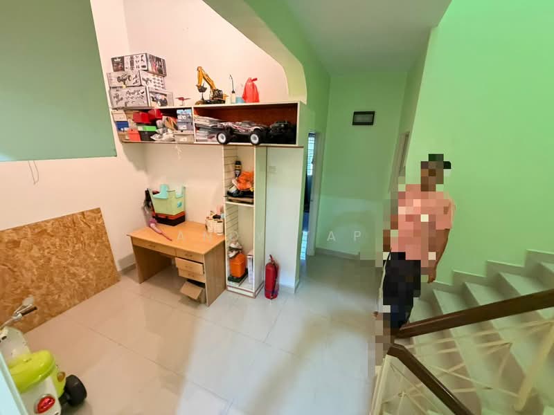 Rumah Teres untuk Dijual di Bandar Country Homes (Rawang) - Andy Yap - Interior - PropertyGuru.com.my
