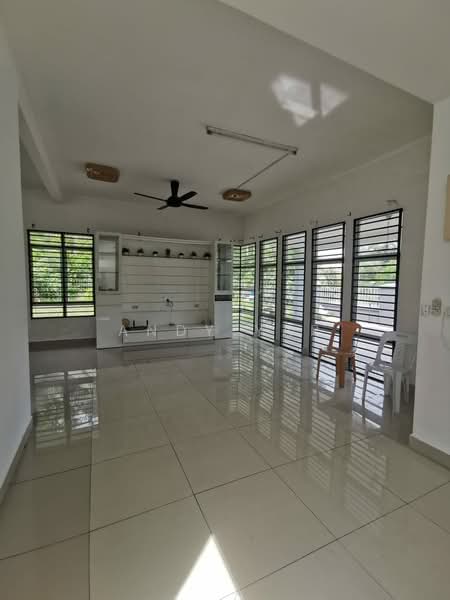 Semi-Detached House for Sale in Rawang (Selangor) - Andy Yap - Living Room - PropertyGuru.com.my