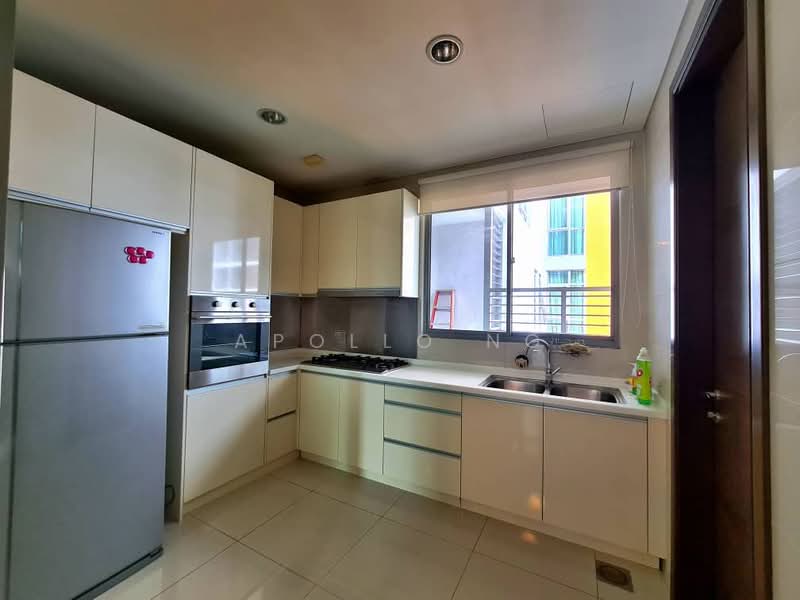 Condominium for Sale at Hampshire Residences - Apollo Ng - Kitchen - PropertyGuru.com.my