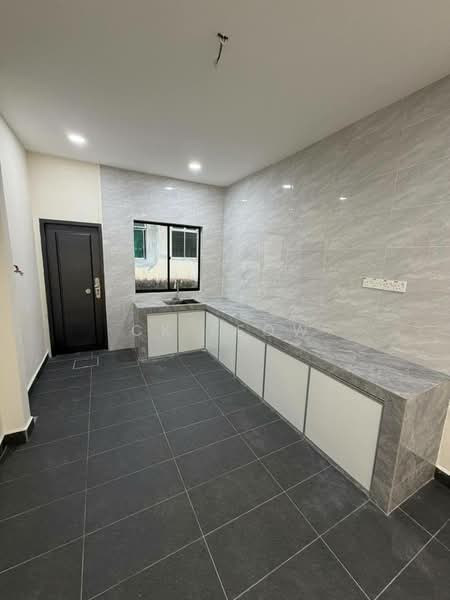 For Sale - Single terrace house for sale at bestari indah ulu tiram