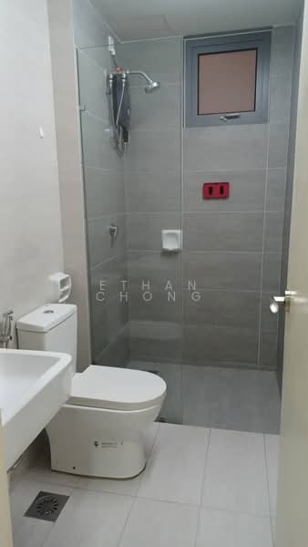 Servis Apartment untuk Disewa di Gravit8, Klang - Ethan Chong - Bathroom - PropertyGuru.com.my