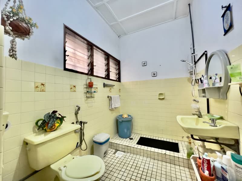 Semi-Detached House for Sale in Taman Tun Dr Ismail (Kuala Lumpur) - Yin Peng . - PropertyGuru.com.my