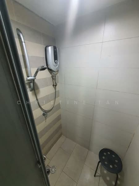 For Rent - Menara U2