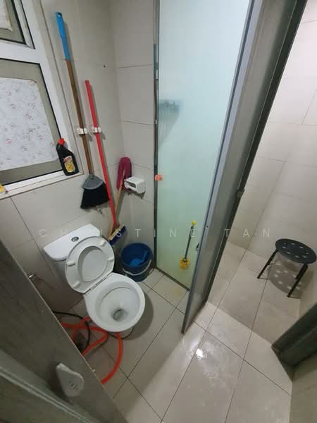 For Rent - Menara U2