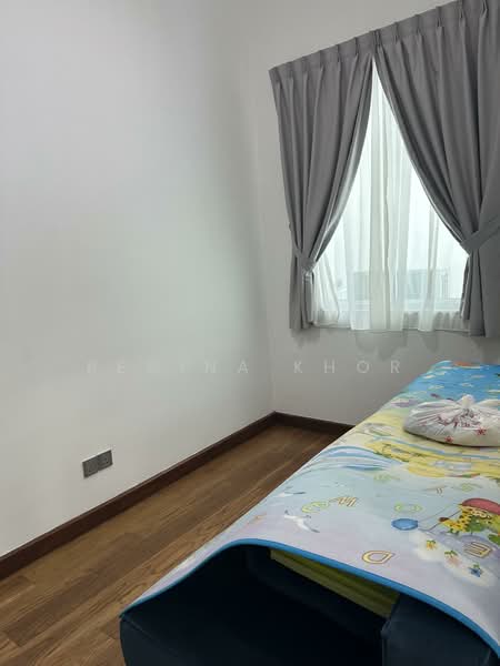 Service Residence for Sale at Paragon Residences @ Straits View - Regina Khor - PropertyGuru.com.my
