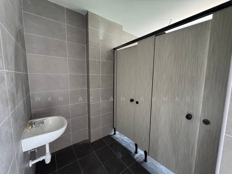 Shop / Office for Rent in Seksyen 23 (Shah Alam) - Wan Azlan Ahmad - PropertyGuru.com.my
