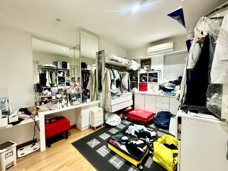 Condominium for Sale at The Plaza Condominium - Yin Peng . - Bedroom - PropertyGuru.com.my