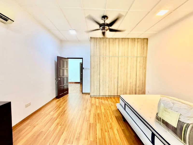 Rumah Teres 2 Tingkat untuk Disewa di Taman Tun Dr Ismail (Kuala Lumpur) - Yin Peng . - Bedroom - PropertyGuru.com.my