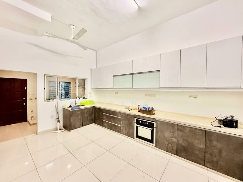 Rumah Teres 2 Tingkat untuk Disewa di Taman Tun Dr Ismail (Kuala Lumpur) - Yin Peng . - Kitchen - PropertyGuru.com.my