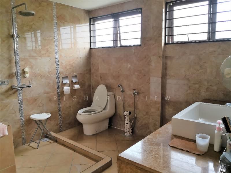 Semi-Detached House for Sale in SS3 (Petaling Jaya) - Richard Liew - Bathroom - PropertyGuru.com.my