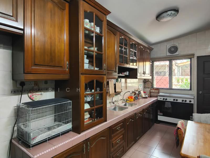 Rumah Berkembar untuk Dijual di SS3 (Petaling Jaya) - Richard Liew - Kitchen - PropertyGuru.com.my