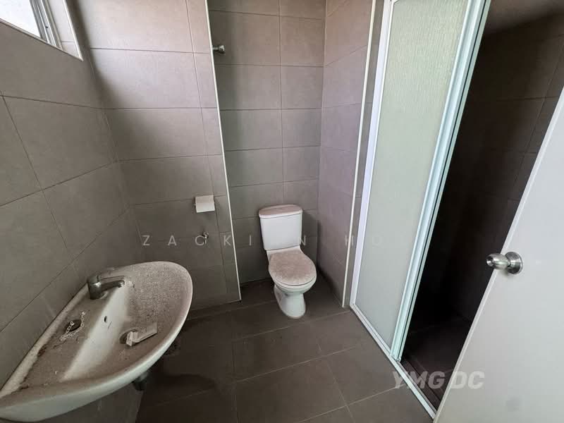 Rumah Teres 3 Tingkat untuk Dijual di Taman Sejati (Klang) - Zackinn Hoi - Bathroom - PropertyGuru.com.my