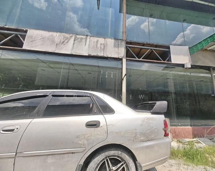 Warehouse for Rent in Batu Caves (Batu Caves) - Angel Yew - Exterior - PropertyGuru.com.my