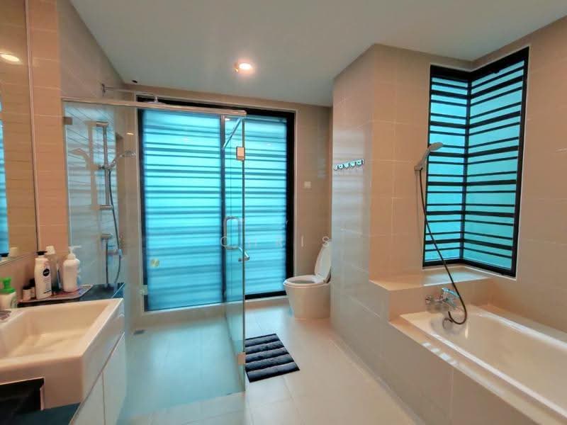 Semi-Detached House for Rent in Batu Ferringhi (Penang) - Chris Teoh - Bathroom - PropertyGuru.com.my