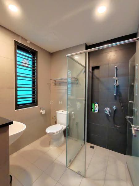 Semi-Detached House for Rent in Batu Ferringhi (Penang) - Chris Teoh - Bathroom - PropertyGuru.com.my