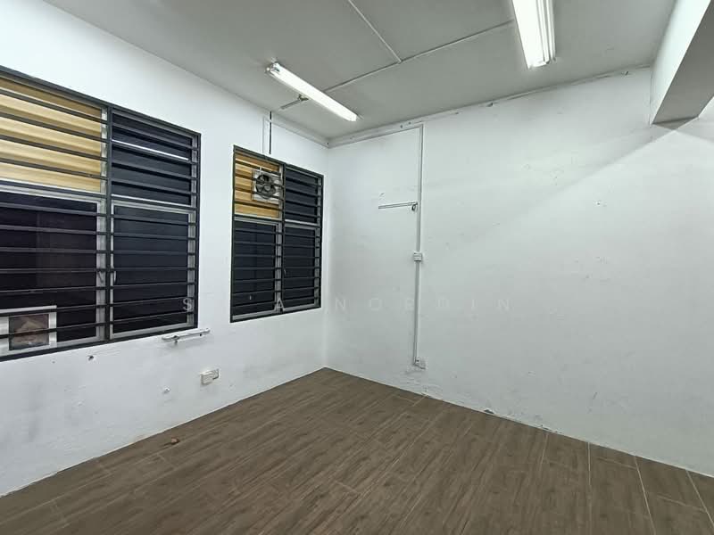 Shop / Office for Sale in TTDI Jaya (Shah Alam) - Sa'a Nordin - Interior - PropertyGuru.com.my