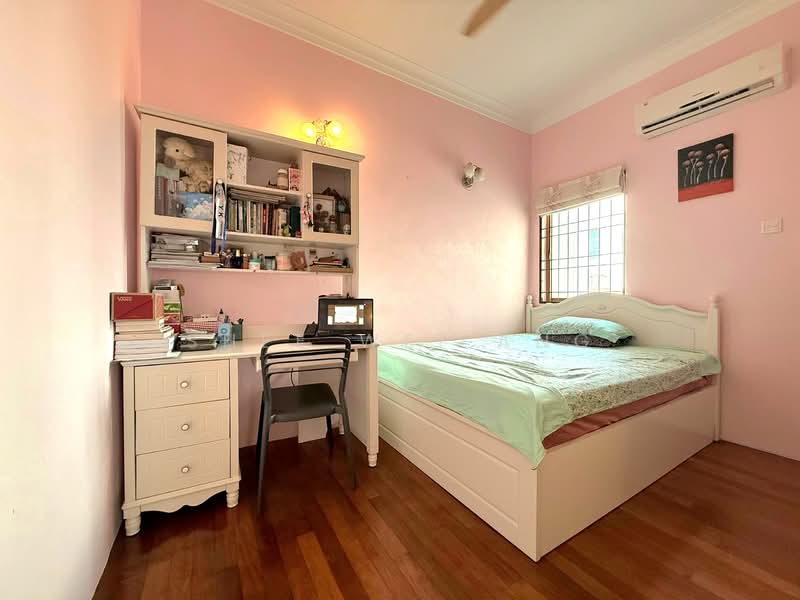 Semi-Detached House for Sale in Tanjung Bungah (Penang) - Shee Wei Ang - Bedroom - PropertyGuru.com.my
